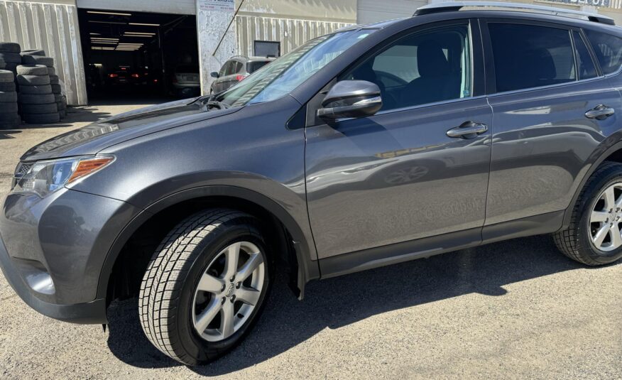 2014 Toyota Rav4 LE